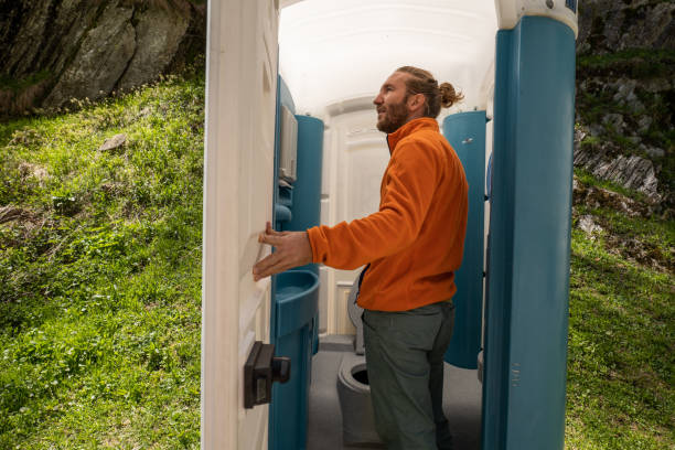 Best Porta potty rental for parties  in Wakeeney, KS