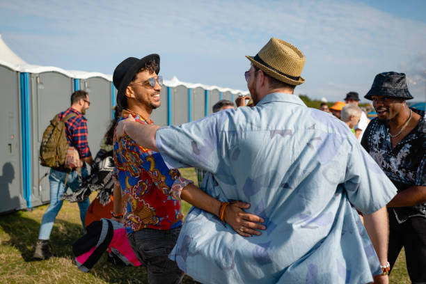 Best Portable toilet rental cost  in Wakeeney, KS
